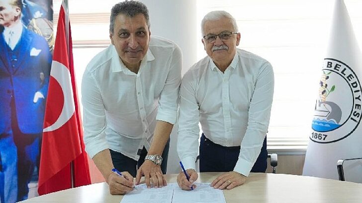 Aslan Yol Burhaniye Belediyespor’da Başantrenör Mustafa Seçerlioğlu devri başladı