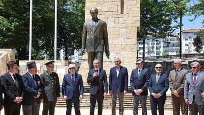 Atatürk Anıtı’nın Çevre Düzenlemesi Tamamlandı…