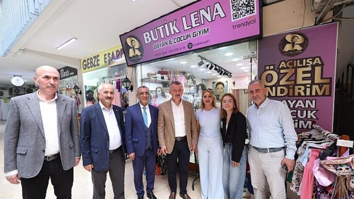 “Aynı sokağın insanı, tıpkı kentin yol arkadaşıyız”