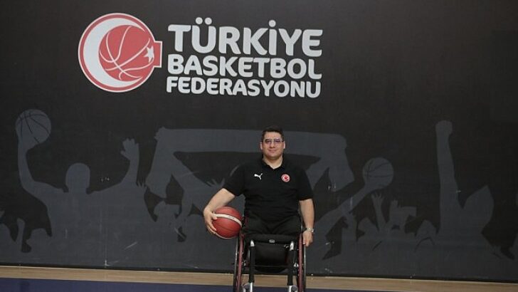 “Bağcılar Belediyesi Başantrenörü Emrah Elban U23 Ulusal Kadrosu ile Dünya Şampiyonası’nda”