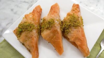 Bayram Sofralarına Özel Şöbiyet Tatlısı