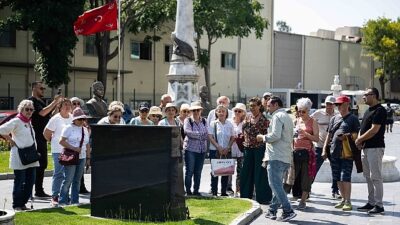 Bornova’da çınarlar için tarih ve tabiat gezisi