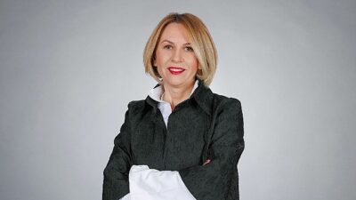 Darüşşafakalı Öğrenciler, Handan Uran Ertuğrul’un Anısını Muhsin Ertuğrul Sahnesinde Yaşattı
