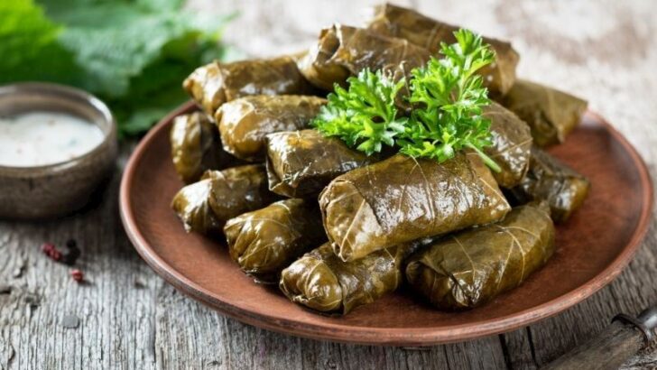Dut Yaprağı Sarması Tarifi