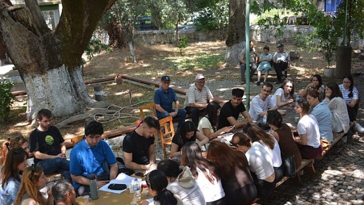 Egeli Genç Sosyologlar Yerelden Globale Köylerin Toplumsal Dönüşümünü Yerinde İncelediler