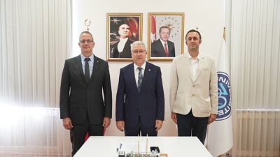 Egeli spor bilimci Dr. Öğr. Üyesi Selçuk Açıkgöz’e Avrupa Komitesi’nden İtibarlı Dayanak
