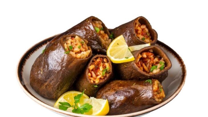 Fırında Kuru Patlıcan Dolması