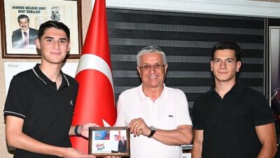 Gençlik Meclisi’nden Başkan Topaloğlu’na ziyaret
