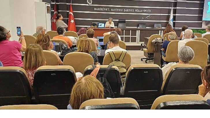 Güneş Kitap Kulübü’nde Büyü Dükkanı konuşuldu