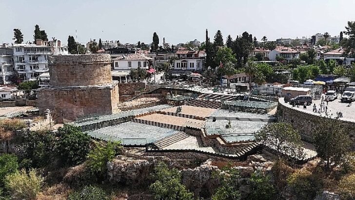 Hıdırlık Kulesi Seyir Terası projesi sona yaklaştı
