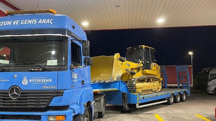 İBB Grupları Sakarya’daki Orman Yangınına Müdahale Ediyor