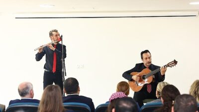 İstekli okuyucuların sesi, görme engellilere ışık oldu