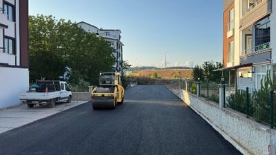 Kartepe’de Asfalt Çalışmaları Tüm Süratiyle Sürüyor