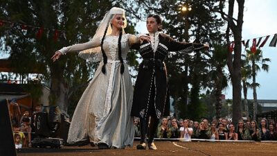 Kemer’de Güneşin Meskeni Şenliği