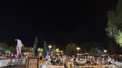 Kemer’de Üreten konut hanımları kermesi
