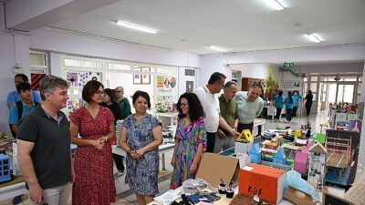 Lider Vekili Çelik yıl sonu standına katıldı