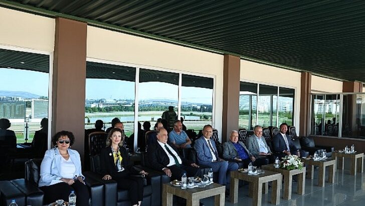 Nilüfer Belediye Başkanlığı Koşusu’nun galibi “Taşan”