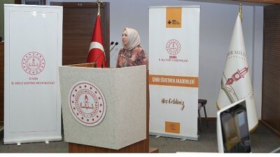 “Öğretmenler İzmir’in Ruhu ile Buluştu: Akademilerde Devir Finali”