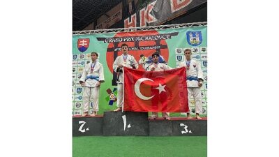 Osmangazili judoculardan tarihi başarı