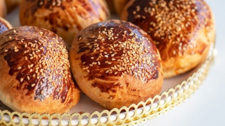 Peynirli Ev Poğaçası
