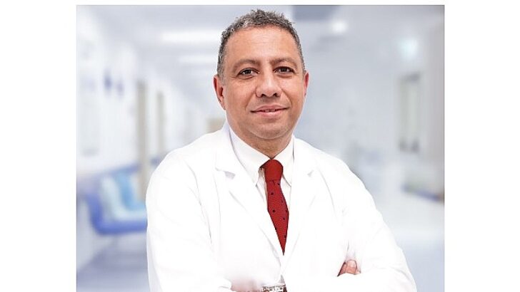 Prof. Dr. İsbir, “Kalp Kapak Hastalıklarında Risk Yaşla Birlikte Artıyor, Erken Müdahale Hayat Kurtarıyor”