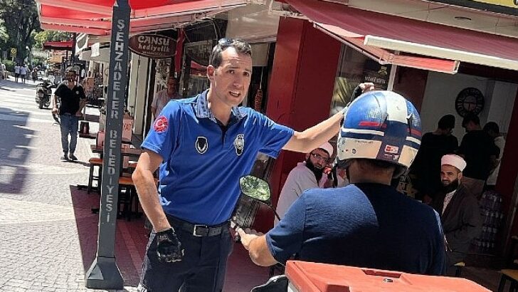 Sevgi Yollarını Kullanan Motosiklet Şoförlerine Kontrol