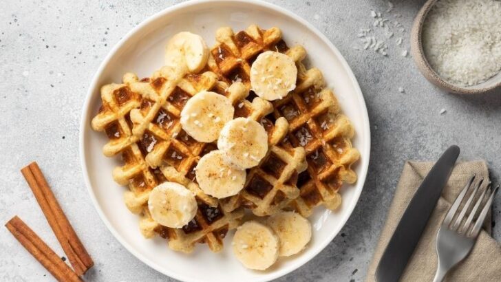 Yulaflı Muzlu Waffle