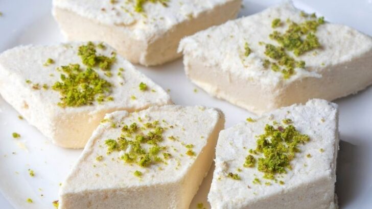 3 Malzemeli Saray Helvası Tarifi
