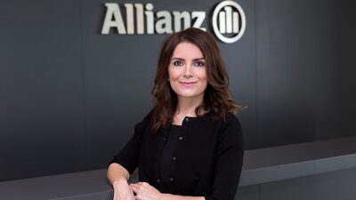 Allianz Türkiye çalışan anne-babalara yönelik uygulamalarıyla fark yaratıyor