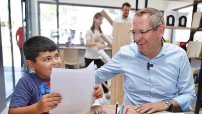 Ayvalık’ta Çocuklar Karikatür Atölyesi’ne büyük bir ilgi gösterdi