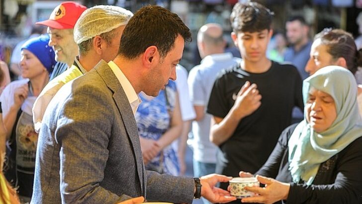 Bayraklı’da aşure rahmeti