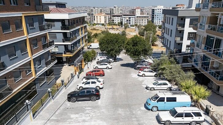 Buca’da cep otoparkları ile mahalleler nefes alıyor