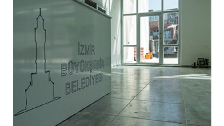 Büyükşehir yeni hizmet binasına kavuştu