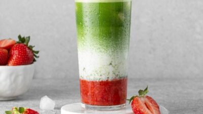 Çilekli Matcha Latte Tarifi
