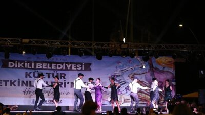 Dikili Belediyesi Kültür Aktiflikleri dansın ve ritmin coşkusuyla başladı