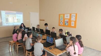 Egeli İletişimcilerden minik kalplere büyük dokunuşlar yapan toplumsal sorumluluk projesi