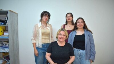 Egeli öğrencilerden “Küçük Eller, Büyük Hayaller” projesi ile eğitime dayanak