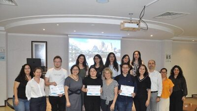EÜ Eczacılık Fakültesi kalitesi tescilli akredite eğitim imkanlarıyla yeni öğrencilerini bekliyor