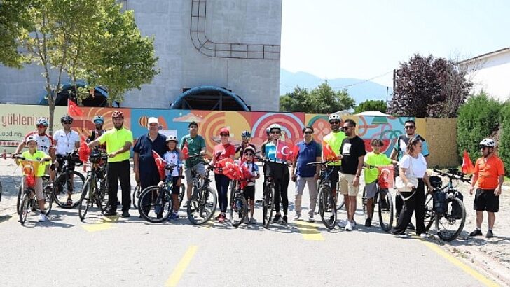 Kartepe’de 15 Temmuz İçin Pedallar Çevrildi