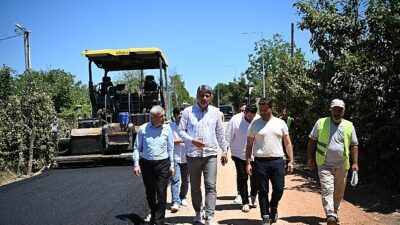 Kartepe’de Asfalt Mesaisi Durmuyor