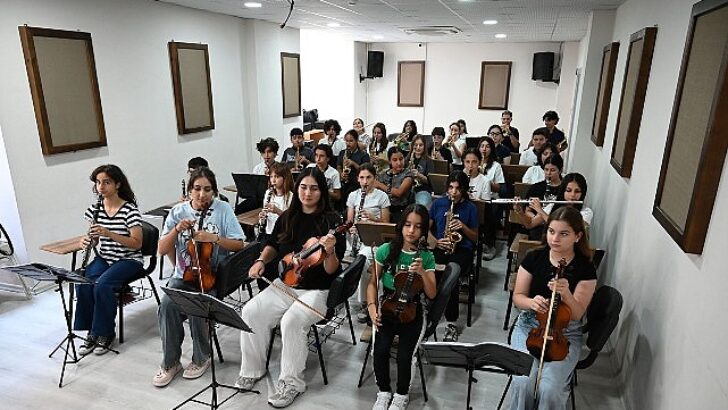 Kemer Belediyesi sokak hayvanları için konser düzenleyecekKemer Belediyesi sokak hayvanları için konser düzenleyecek