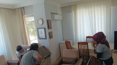 Kemer Belediyesi’nden İhtiyaç Sahiplerine Temizlik Desteği