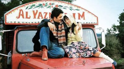 Kervansaray Gerisinde Açık Havada Sinema Keyfi