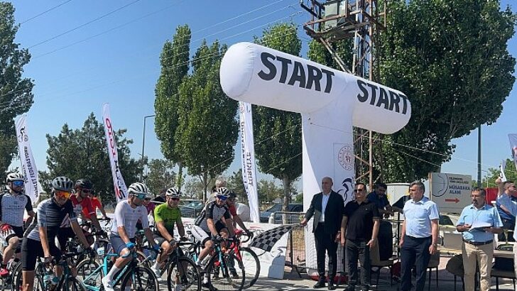 Konya’da düzenlenen Mustafa Ayyorkun Türkiye Yol Şampiyonası’nda Parabisiklet Startı Verildi