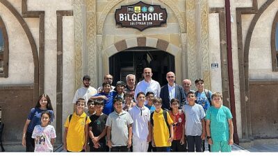 Lider Altay ve Lider Pekyatırmacı Bilgehane’de Yaz Aktifliklerine Katılan Öğrencilerle Buluştu