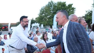 Lider Büyükakın, kazanı açtı, birinci helvaları dağıttı