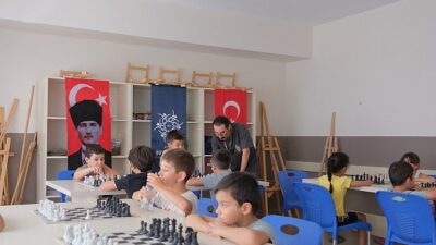 Lider Çerçioğlu ile Ataklar Geleceğe: Aydın’da Çocuklar Satrançla Düşünmeyi Öğreniyor