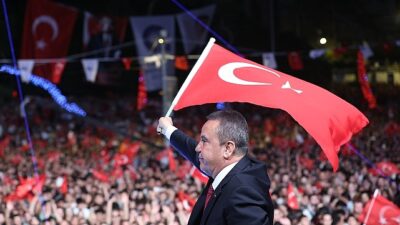 Lider Muhittin Böcek’ten mektup var