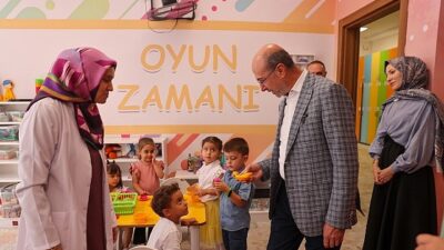Lider Pekyatırmacı Çocuklarla Bir Ortaya Geldi
