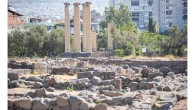 Lider Tugay Smyrna kazılarını inceledi
